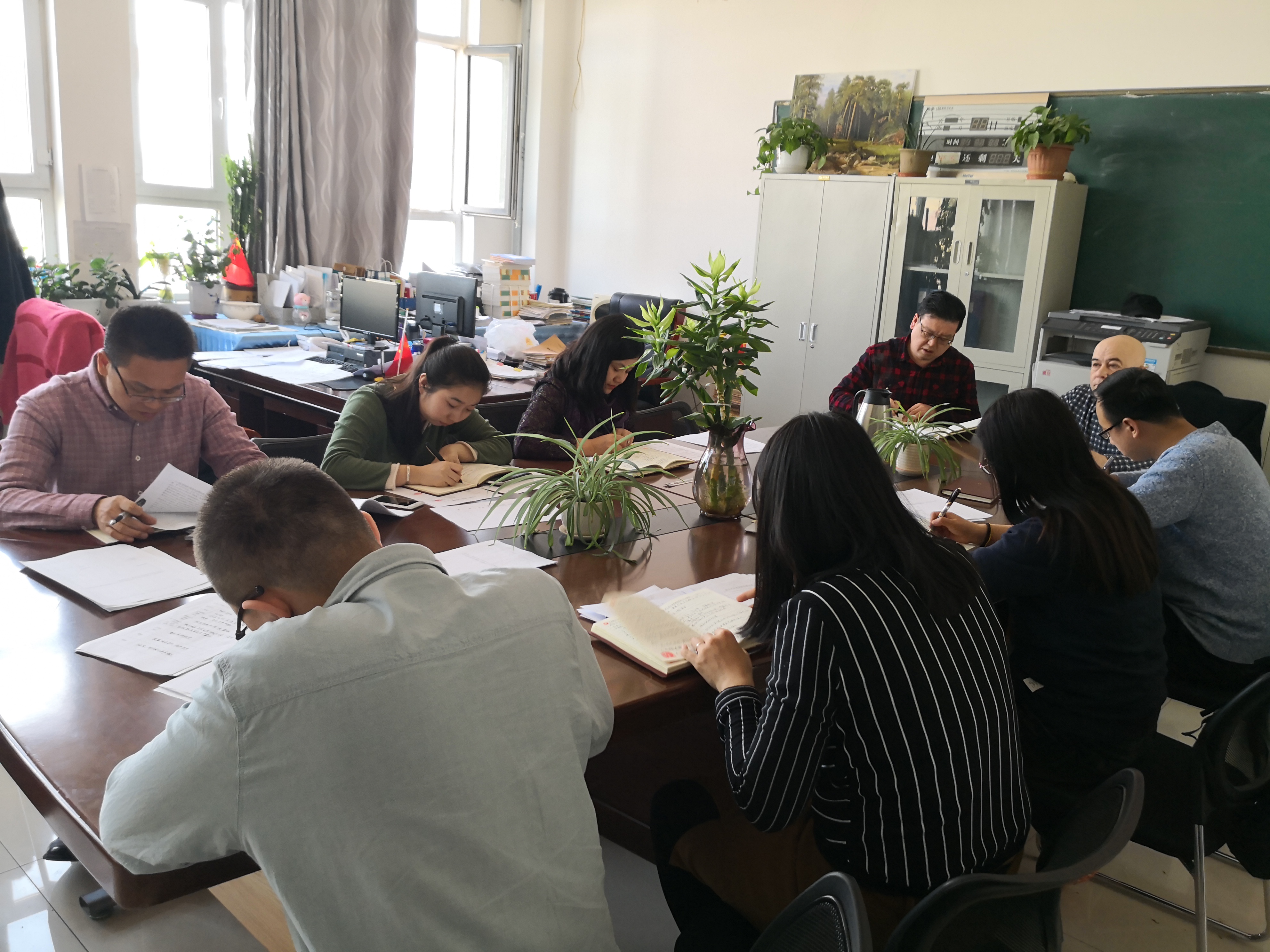 语言文化系党总支认真学习习近平总书记在思想政治理论课教师座谈会上重要讲话精神 语言文化系党总支认真学习习近平总书记在思想政治理论课教师座谈会上重要讲话精神